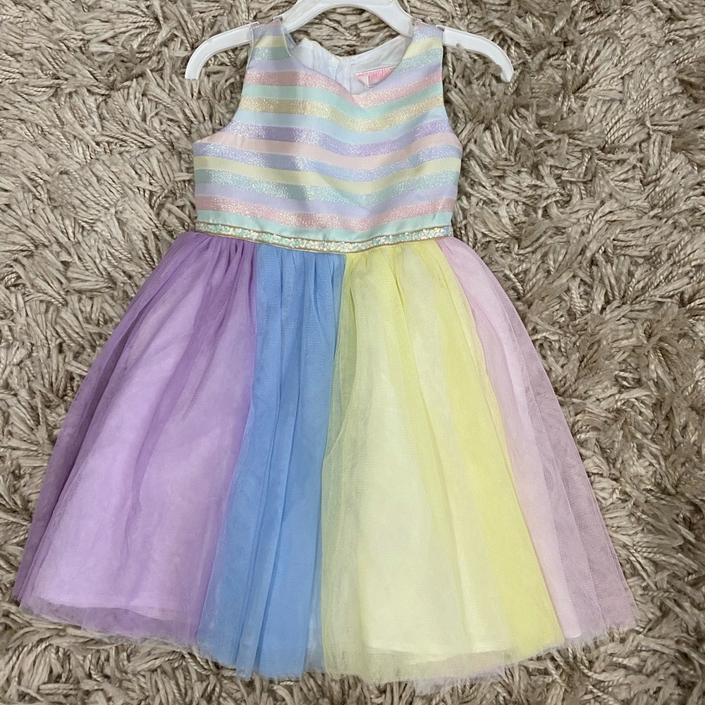 5/20 NWT Rainbow 4T dress
